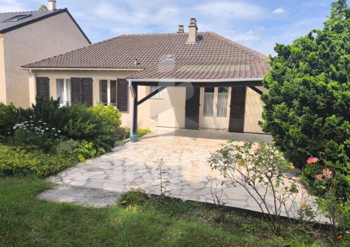Boussy-Saint-Antoine (91) — pavillon et terrain à bâtir détaché